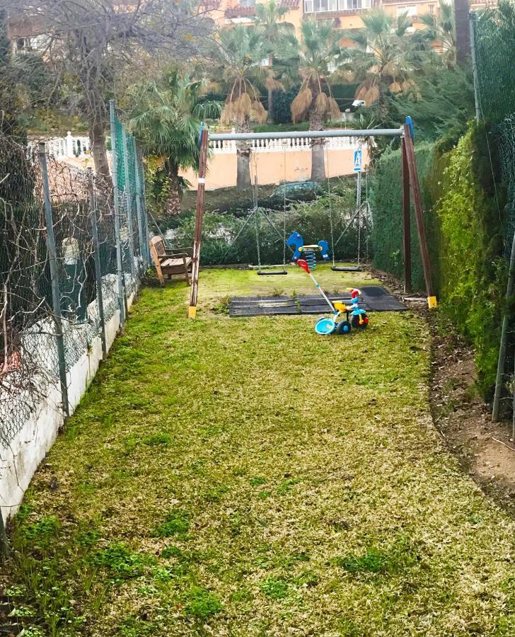 Benalgolf: Seaside Apartment with Private BBQ Backyard Benalmadena Exterior photo