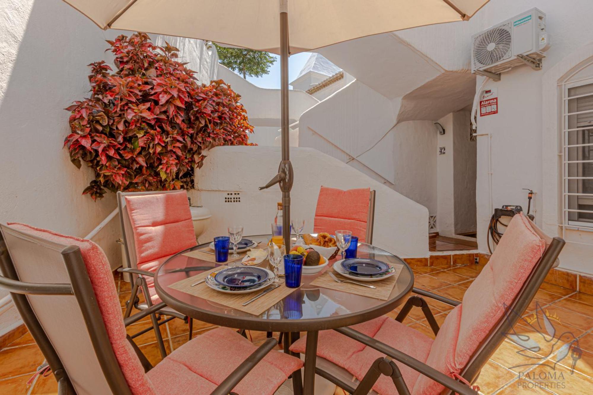 Benalgolf: Seaside Apartment with Private BBQ Backyard Benalmadena Exterior photo