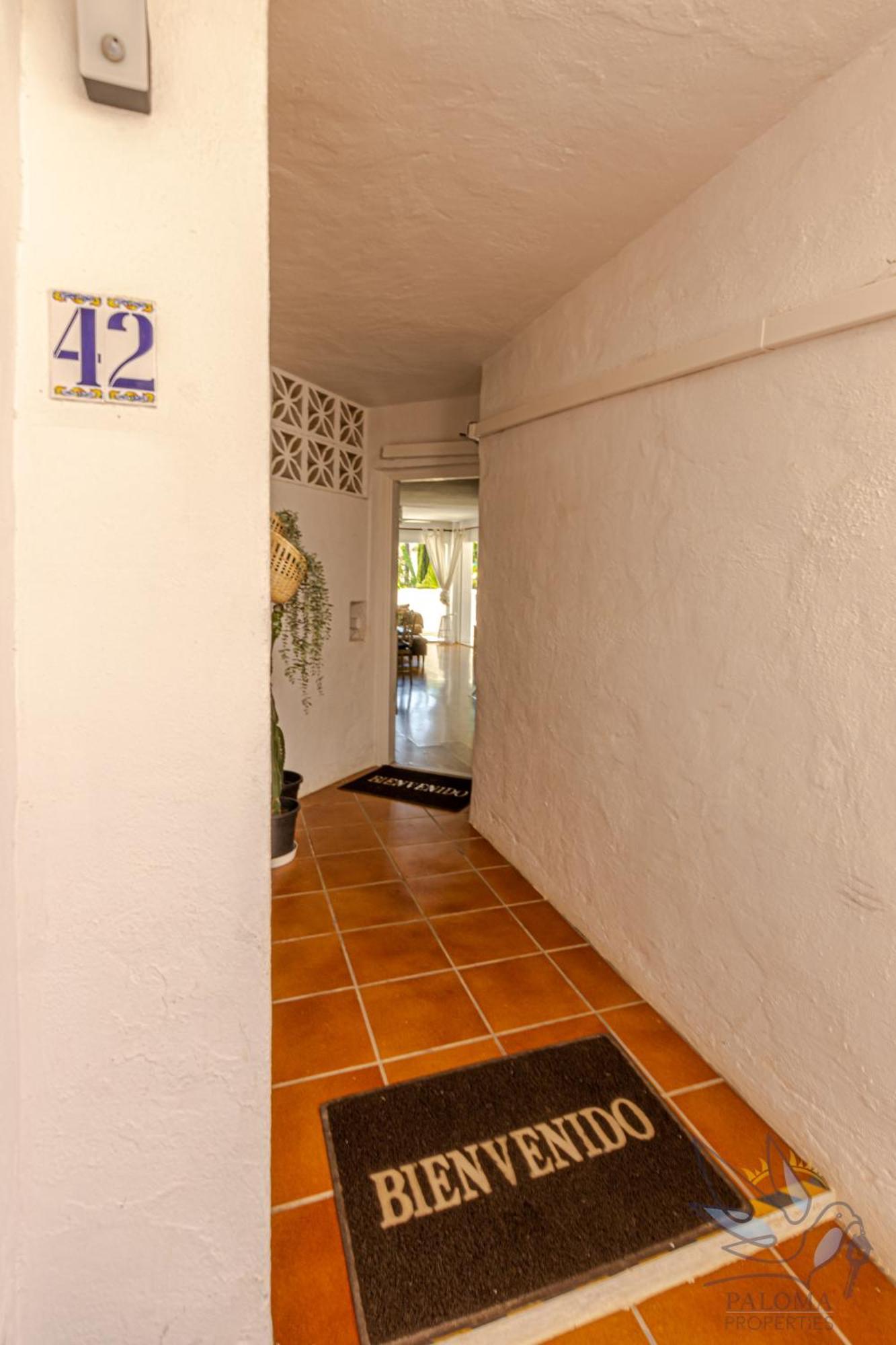 Benalgolf: Seaside Apartment with Private BBQ Backyard Benalmadena Exterior photo