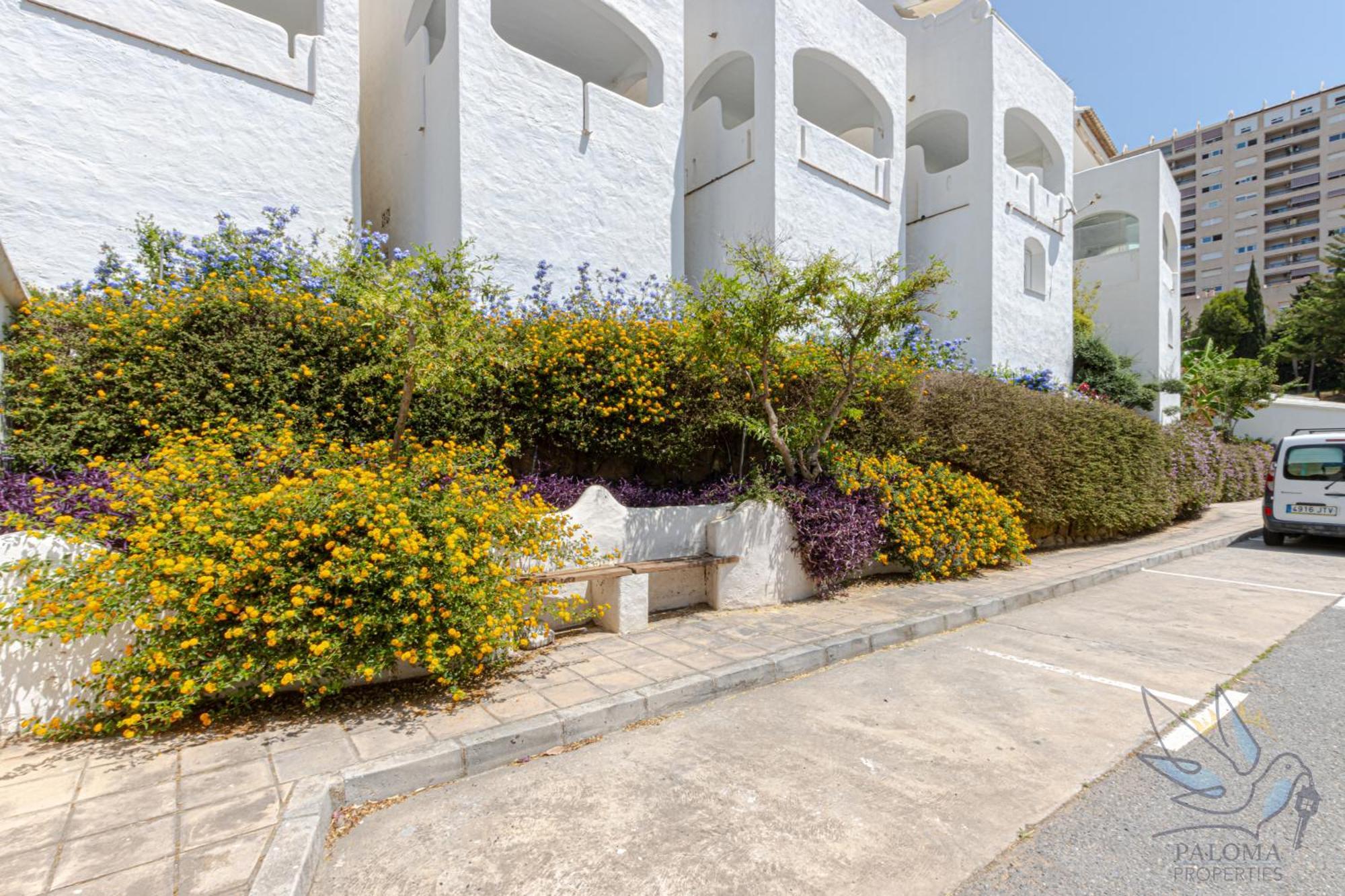 Benalgolf: Seaside Apartment with Private BBQ Backyard Benalmadena Exterior photo